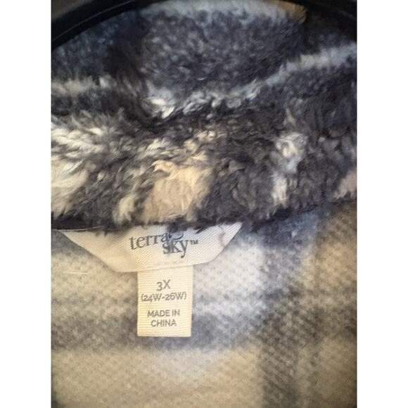 Terra Sky 3x Snap Sherpa Shirt/Jacket New With Tags_Womens - Picture 3 of 4